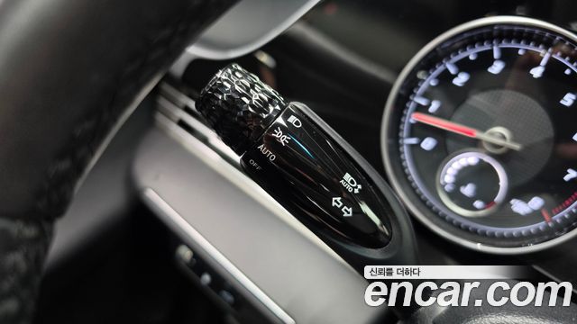 Hyundai Grandeur (IG) 2.5 Premium 2022 — фото 27