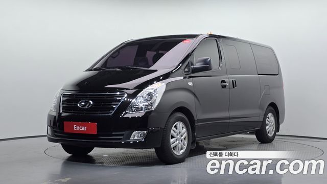 Hyundai Grand Starex 5-Seater VAN Modern