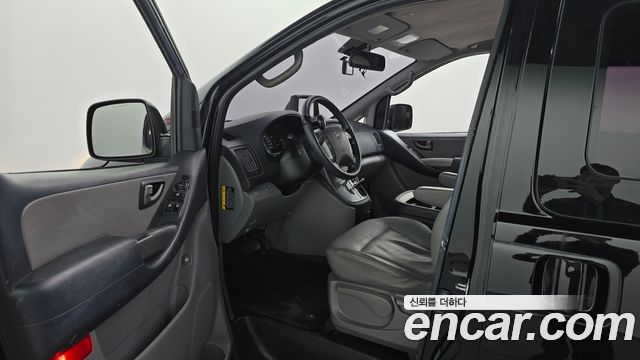 Hyundai Grand Starex 5-Seater VAN Modern 2017 — фото 10