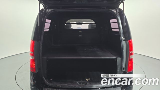 Hyundai Grand Starex 5-Seater VAN Modern 2017 — фото 17
