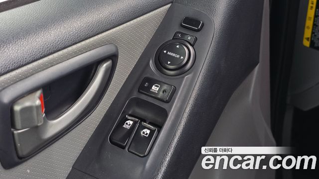 Hyundai Grand Starex 5-Seater VAN Modern 2017 — фото 27