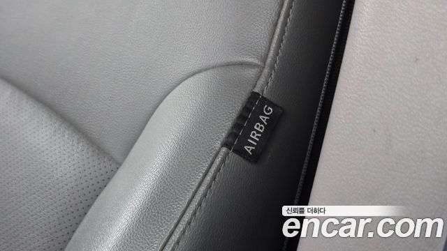 Hyundai Grand Starex 5-Seater VAN Modern 2017 — фото 30