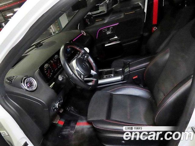 Mercedes-Benz GLA-Class (H247) GLA45 AMG 4MATIC+ 2021 — фото 6