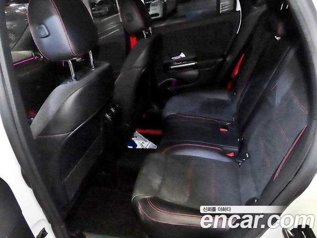 Mercedes-Benz GLA-Class (H247) GLA45 AMG 4MATIC+ 2021 — фото 7