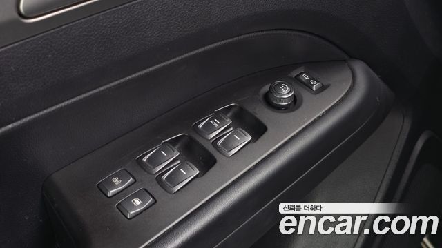 KG Mobility (SsangYong) Rexton Sports Diesel 2.2 4WD Prestige 2019 — фото 30