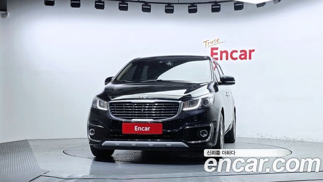 Kia Carnival 9-seater Noblesse 2015 — фото 3