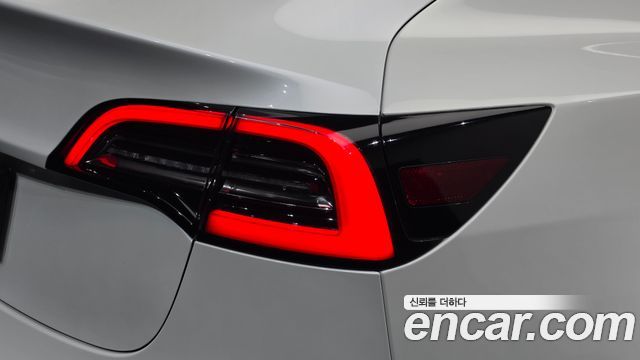 Tesla Model 3 Standard Range Plue RWD 2020 — фото 23
