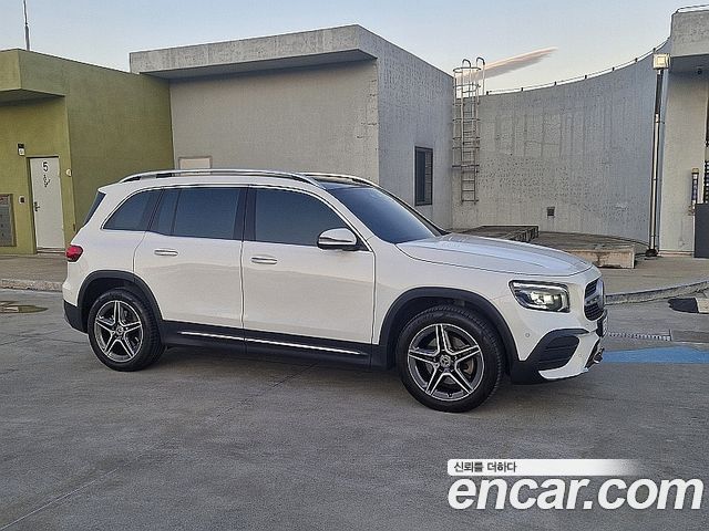 Mercedes-Benz GLB-Class (X247) GLB250 4MATIC 2022 — фото 3