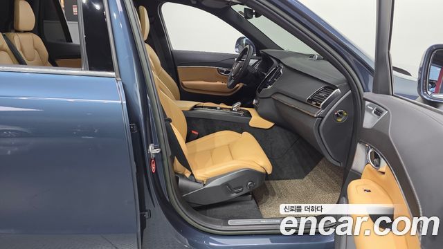 Volvo XC90 (II) T8 Ultimate Bright Hybrid 2023 — фото 11