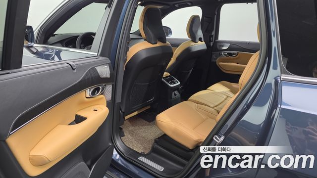 Volvo XC90 (II) T8 Ultimate Bright Hybrid 2023 — фото 26