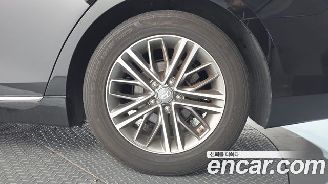 Hyundai Grandeur (IG) 3.0 LPi Modern (Rental Car) 2019 — фото 21