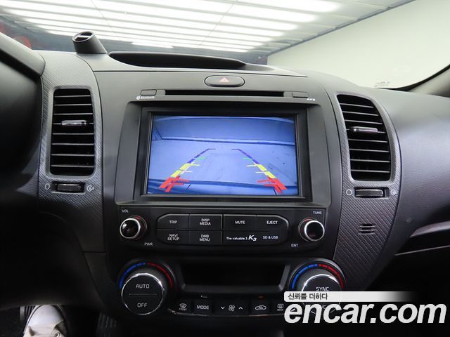 Kia K3 Trendy 2016 — фото 20
