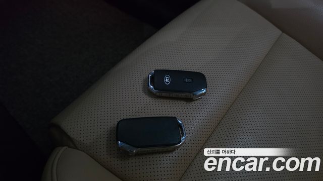 Kia K7 Premier 2.5 GDI Noblesse 2020 — фото 15