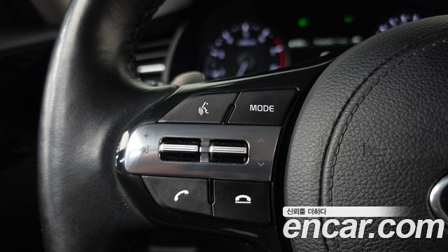 Kia K7 Premier 2.5 GDI Noblesse 2020 — фото 17