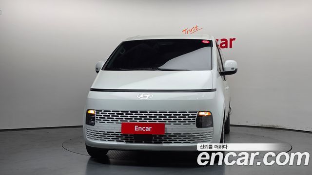 Hyundai Staria Tourer 9-Seater Modern 2025 — фото 3