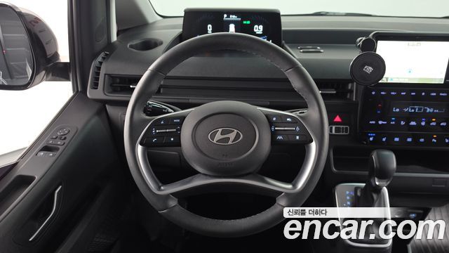 Hyundai Staria Tourer 9-Seater Modern 2025 — фото 12