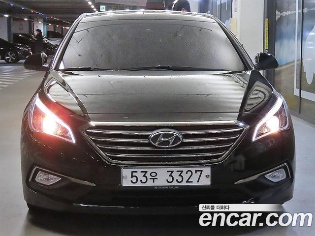 Hyundai Sonata (LF) 2.0 Style 2015 — фото 2