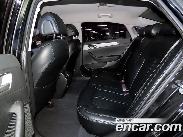 Hyundai Sonata (LF) 2.0 Style 2015 — фото 7
