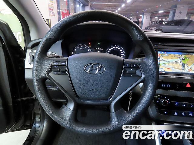 Hyundai Sonata (LF) 2.0 Style 2015 — фото 8