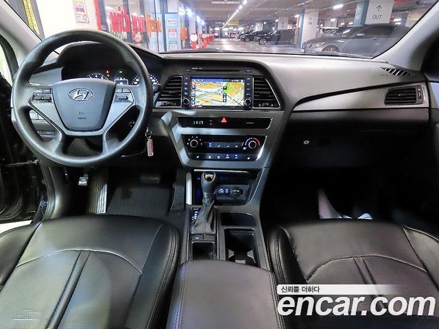 Hyundai Sonata (LF) 2.0 Style 2015 — фото 10