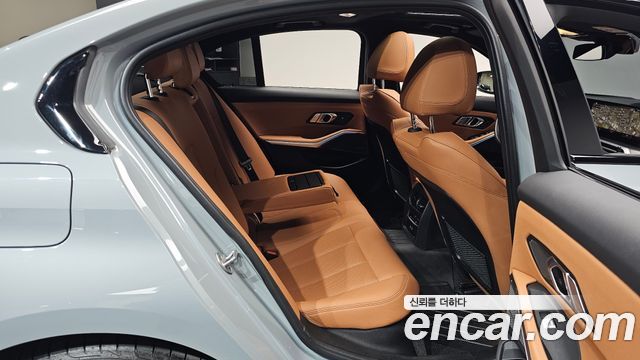 BMW 3 Series (G20) 320i M Sport 2023 — фото 11