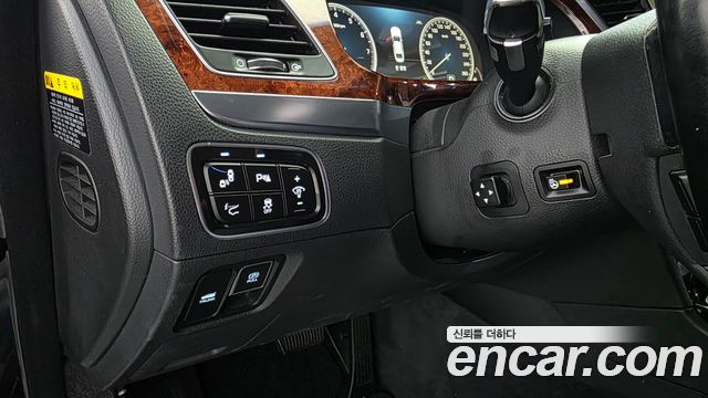 Hyundai Equus (New) VS380 Prestige 2015 — фото 18