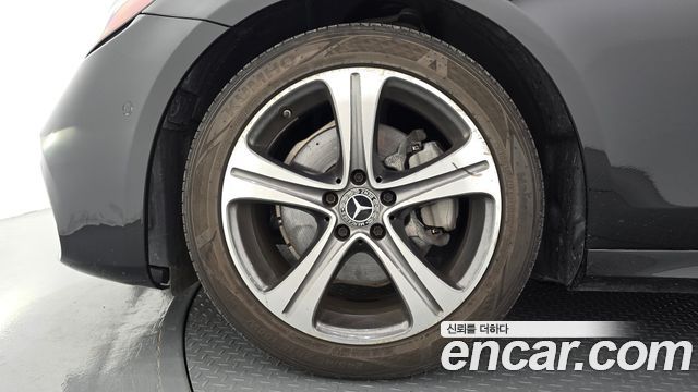 Mercedes-Benz E-Class (W213) E300 Avantgarde 2018 — фото 5