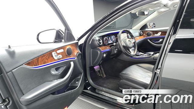 Mercedes-Benz E-Class (W213) E300 Avantgarde 2018 — фото 10