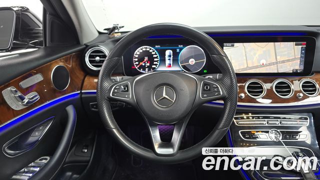 Mercedes-Benz E-Class (W213) E300 Avantgarde 2018 — фото 12