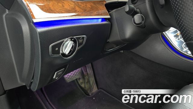 Mercedes-Benz E-Class (W213) E300 Avantgarde 2018 — фото 20