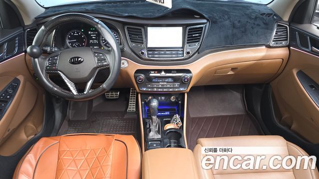 Hyundai Tucson Gasoline 1.6 turbo 2WD Premium 2018 — фото 7