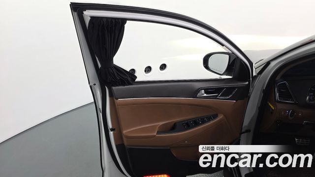 Hyundai Tucson Gasoline 1.6 turbo 2WD Premium 2018 — фото 24