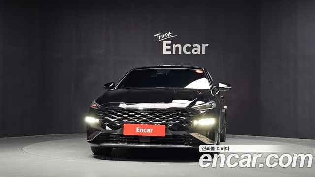 Kia K8 2.5 Gasoline 2WD Signature 2023 — фото 3