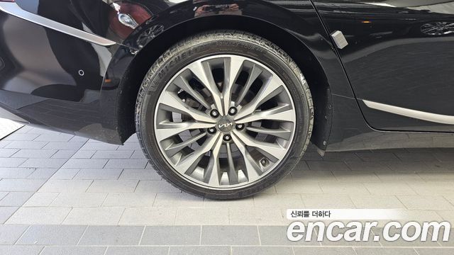 Kia K8 2.5 Gasoline 2WD Signature 2023 — фото 5