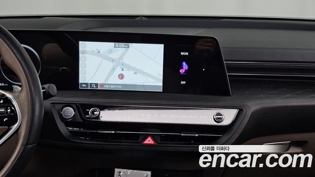 Kia K8 2.5 Gasoline 2WD Signature 2023 — фото 14