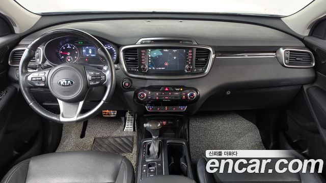 Kia Sorento Diesel 2.0 2WD Noblesse Special 2017 — фото 7