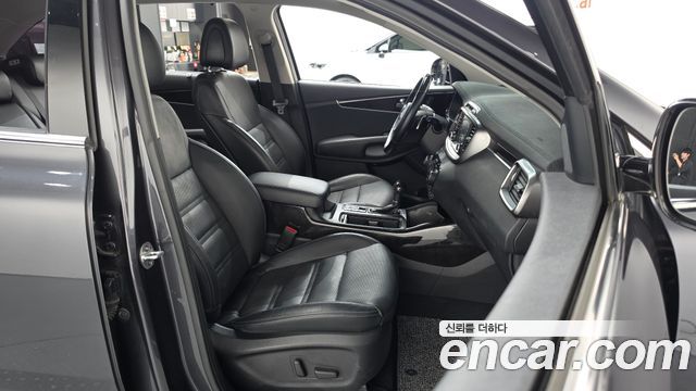 Kia Sorento Diesel 2.0 2WD Noblesse Special 2017 — фото 11