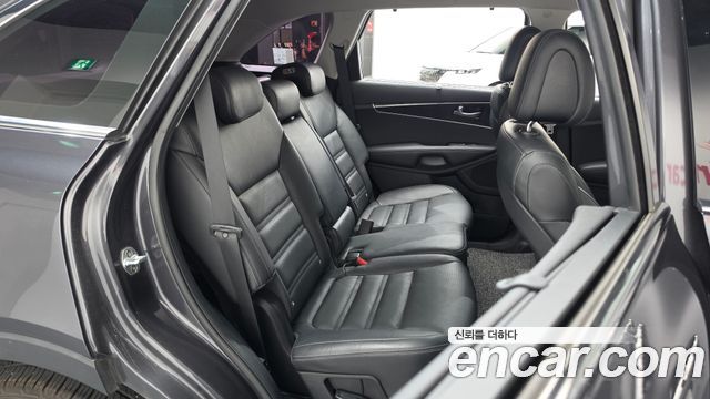Kia Sorento Diesel 2.0 2WD Noblesse Special 2017 — фото 12