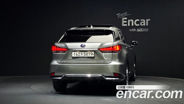 Lexus RX450h (IV) Executive 2022 — фото 4