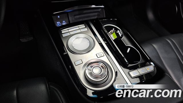 Genesis G80 (RG3) Gasoline 2.5 Turbo AWD 2021 — фото 9