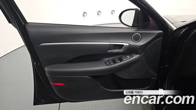 Hyundai Sonata (DN8) 2.0 Smart 2020 — фото 24