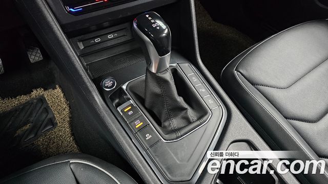 Volkswagen Tiguan (II) 2.0 TDI Prestige 2023 — фото 9