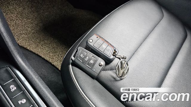 Volkswagen Tiguan (II) 2.0 TDI Prestige 2023 — фото 19
