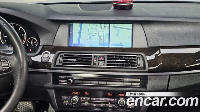BMW 5 Series (F10) 520d 2012 — фото 14