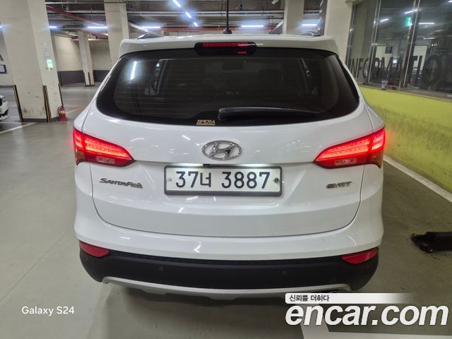Hyundai Santa Fe (DM) Diesel(e-VGT) 2.0 2WD Premium 2013 — фото 3