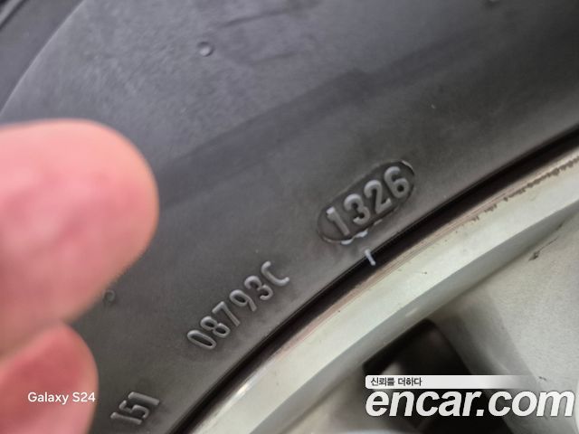 Hyundai Santa Fe (DM) Diesel(e-VGT) 2.0 2WD Premium 2013 — фото 7