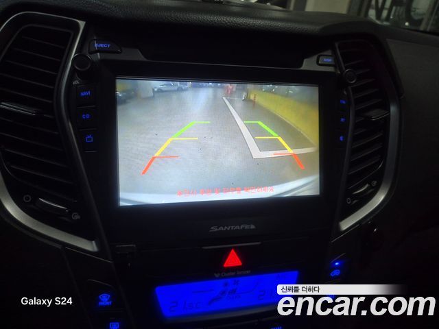 Hyundai Santa Fe (DM) Diesel(e-VGT) 2.0 2WD Premium 2013 — фото 22
