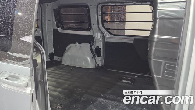 Hyundai Staria Cargo 3-Seater Modern 2022 — фото 11