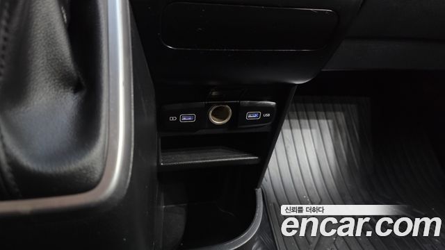 Hyundai Staria Cargo 3-Seater Modern 2022 — фото 12