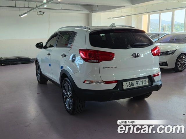 Kia Sportage R Diesel 2WD Trendy 2015 — фото 4